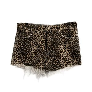 Forever 21 NWOT High Waist Cheetah Leopard Print Distressed Denim Shorts Size 31